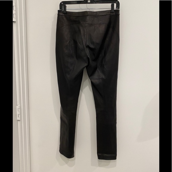 ⭐️🌴Elie Tahari 100% Leather Pants - Picture 4 of 8